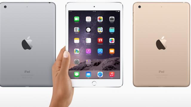 <b>Tableta Apple iPad Mini 3 ajunge În stocurile eMAG.ro; iată prețurile</b>După ce anterior v-am prezentat prețurie afișate de către eMAG pentru tableta iPad Air 2 ce este disponibilă în acest moment în stocurile retailer-ului, acum este momentul să aruncăm o privire și asupra prețurilor la care este comercializată...