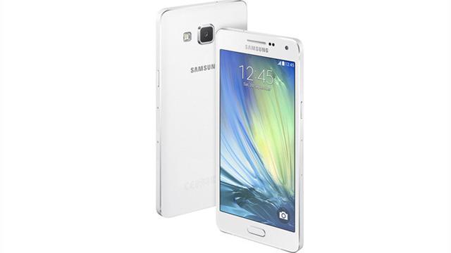 <b>Samsung Galaxy A e doar Începutul! Samsung pregătește o nouă serie de telefoane, cu o nouă denumire</b>Se pare că după seria Galaxy A de la Samsung, producătorul sud coreean ar mai pregăti încă o gamă nouă de telefoane. E cunoscut faptul că handseturile acestei companii au denumiri variate, un produs ajungând uneori să aibă și 4 nume diferite...