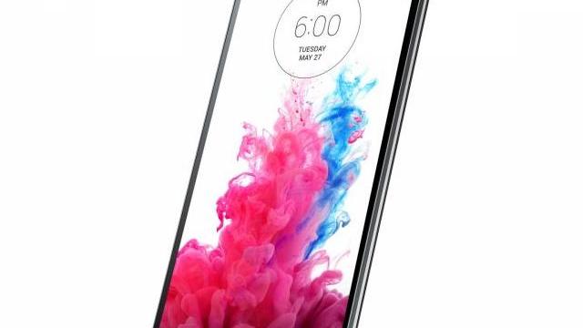 <b>Top 10 telefoane high-end (peste 1.200 lei) recomandate pentru Black Friday 2014</b>Cu doar două zile rămase înainte de startul evenimentului de cumpărături Black Friday, astăzi este momentul pentru topul cu numărul 5 ce include 10 smartphone-uri cu dotări high-end recomandate pentru achiziție. Aflați că aceste device-uri vor...