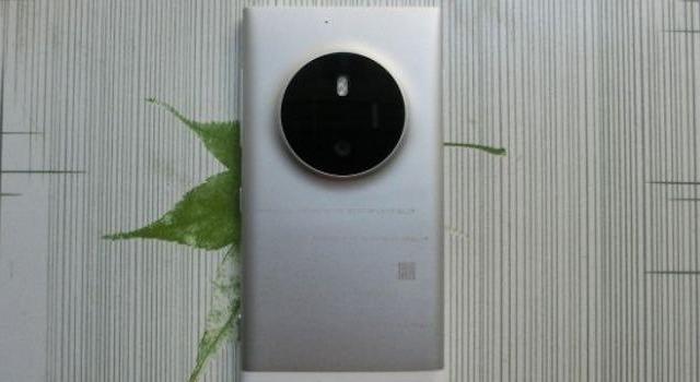 <b>Microsoft Lumia 1030 ar putea sosi la pachet cu un senzor de 50 megapixeli (zvon)</b>Deși Microsoft a lansat o serie de terminale Windows Phone foarte atractive în ultimul timp, cum este și cazul lui Nokia Lumia 930, fanii acestui sistem de operare încă așteaptă anunțul unui succesor pentru Lumia 1020, cameraphone lansat anul...
