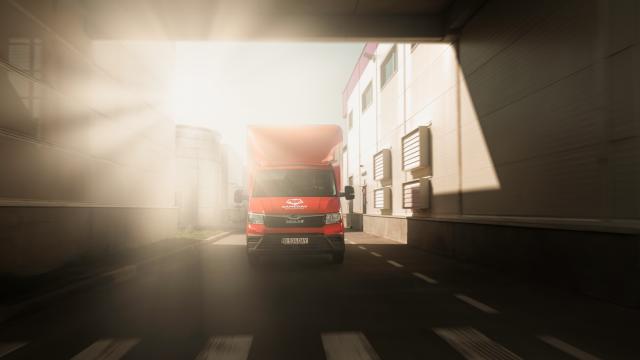 <b>Investiție strategică în Ungaria; SAMEDAY își mărește rețeaua prin preluarea Sprinter</b>Într-un efort de a-și lărgi amprenta pe piața de curierat din Ungaria, SAMEDAY, liderul sistemului de livrare prin easybox în România, își anunță intenția de a achiziționa Sprinter, un nume consacrat în industria curieratului expres maghiar.