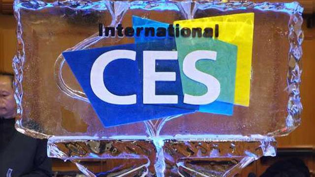 <b>CES 2015: iată tot ce trebuie să știi despre eveniment, despre lansarea lui HTC One M9, Xperia Z4 și multe altele</b>în săptămâna ce urmează ia startul faimosul eveniment tech CES 2015, care are loc în Las Vegas, ca în fiecare an. Acesta este primul eveniment tehnologic major al anului, care aduce împreună marile branduri, ce vor lansa noi produse, de la...