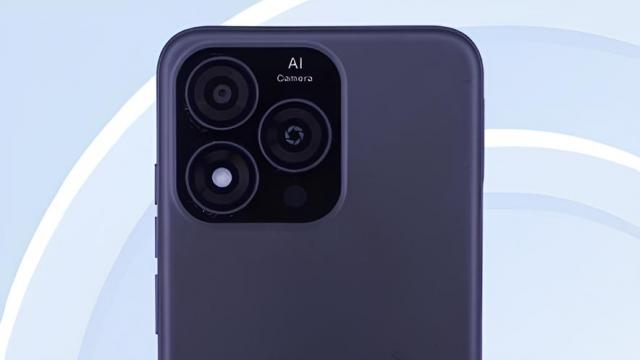 <b>LeTV revine pe piață cu un nou telefon; LeTV L10 apare cu design inspirat de iPhone și o singură cameră funcțională</b>Deși telefoanele LeTV au dispărut din lumina reflectoarelor de ceva timp, acestea nu au dispărut complet de pe piață. Recent, un nou telefon LeTV, modelul Letv L10, a fost aprobat de Ministerul Industriei și Tehnologiei Informației din China..