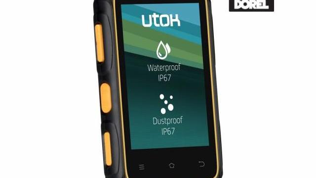 <b>"Dorel" devine telefon! UTOK anunță modelele Dorel și Explorer, pentru cei cu locuri de muncă solicitante și drumeți</b>UTOK a anunțat astăzi două telefoane, unul cu un nume foarte amuzant și inspirat. E vorba despre UTOK Dorel, destinat celor care își desfășoară munca în aer liber și UTOK Explorer, menit pentru amatorii de drumeții. &nbsp; Ambele terminale au...