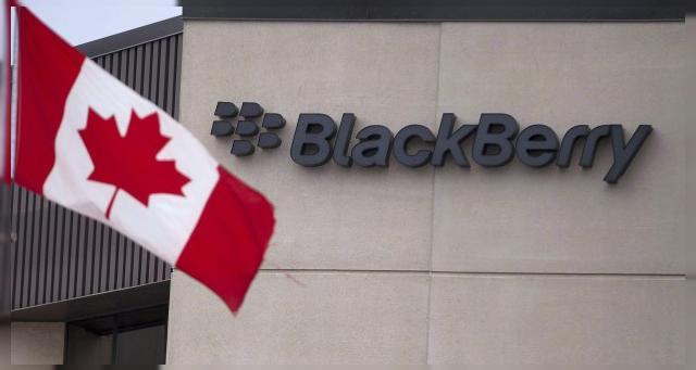 <b>Un nou document confirmă interesul Samsung pentru achiziționarea BlackBerry</b>Cu câteva zile în urma apărea pe web un zvon care afirma că Samsung ar intenționa să plătească 7.5 miliarde de dolari pentru achiziționarea BlackBerry. Cele două companii au negat imediat ipoteza, dar azi apare un nou document care o readuce în...