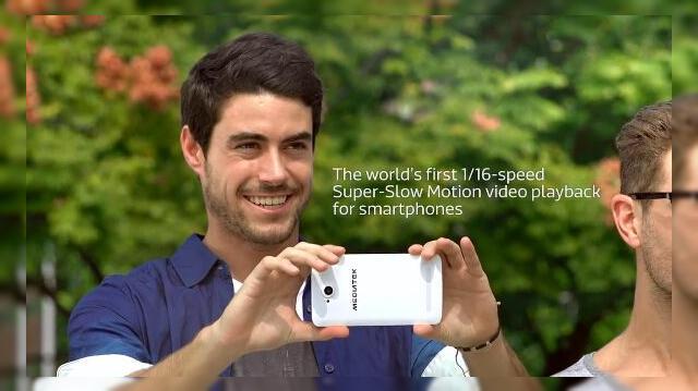 <b>MediaTek MT6795 aduce suport pentru captură super slow motion la viteza de 1/16</b>MediaTek nu se mulţumeşte doar să obţină rezultate foarte bune &icirc;n benchmarkuri cu cele mai noi procesoare, ci aduce şi funcţii unice asociate acestor chipseturi de nouă generaţie. Spre exemplu, CPU-ul Mediatek MT6795 oferă suport pentru...