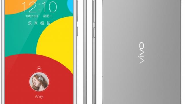 <b>MWC 2015: Vivo lansează telefonul X5Max+, care aduce o baterie mai mare decât pe X5Max şi CPU MediaTek</b>Şi firmele chinezeşti ceva mai mici au fost prezente la MWC 2015, cu lansări destul de interesante de produse. Vivo spre exemplu a prezentat noul model X5Max+, un telefon ultrasubtire, care măsoară doar 5.1 mm &icirc;n grosime. &nbsp; El este cu 0.35...