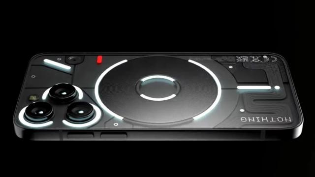 <b>Nothing Phone (3) ar putea arăta astfel; Iată un concept convingător, cu 3 camere, altă dispunere a LED-urilor Glyph</b>Nothing a confirmat în cadrul evenimentului său de la Berlin, la început de septembrie că va exista un Nothing Phone (3), dar el va sosi de abia prin 2025. Speculaţiile şi scăpările nu au lipsit, iar azi vedem şi un concept pentru acest telefon