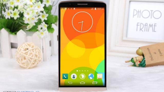 <b>DingDing SK3 Pro este o nouă "chinezărie" supradotată, un telefon cu până la 4 GB RAM</b>Trendul telefoanelor cu 4 GB RAM a fost inaugurat de către ASUS cu al său ZenFone 2, prezentat la CES 2015. Ei bine, se pare că &icirc;ncă o firmă din Asia vine cu un terminal de acest gen, pe numele său Dingding SK3 Pro. &nbsp; Nu am auzit...