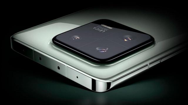 <b>Cum arată fotografiile realizate cu Xiaomi 15 şi Xiaomi 15 Pro (Teaser)</b>Xiaomi continuă teaserele înainte de lansarea noilor sale telefoane flagship, Xiaomi 15 şi Xiaomi 15 Pro. De această dată ne dezvăluie o galerie foto ce include cadre realizate cu camerele celor două telefoane. Ele se văd mai jos

