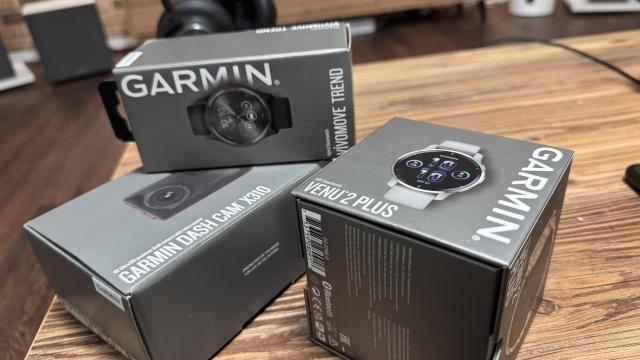 <b>Premii la puterea a 3-a de Black Friday pe BF.ro! Iată cum poți câștiga unul dintre cele 3 cadouri Garmin!</b>Sunt sigur că știți site-ul nostru soră BF.ro și totodată faptul că an de an de Black Friday organizăm acolo numeroase concursuri, printre care și celebrul Ruleta. Anul acesta avem 3 premii mari de oferit și vorbim despre produse de la prietenii 