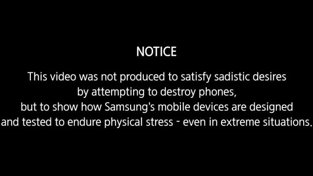 <b>Samsung răspunde oficial cu privire la testul de îndoire a lui Galaxy S6 Edge; Demonstrează cum se face un test oficial de genul (Video)</b>Cu c&acirc;teva zile &icirc;n urmă vă informam&nbsp;legat de un posibil nou BendGate, după ce un test al celor de la SquareTrade ne arată că Samsung Galaxy S6 Edge este mai expus la daune dupa &icirc;ndoire dec&acirc;t iPhone 6 Plus. Problema sa...