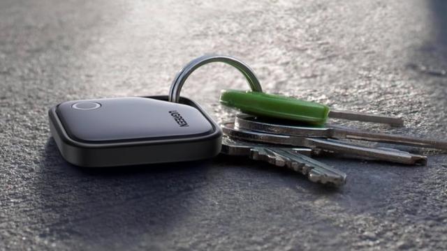 <b>Ugreen FineTrack Smart Finder, alternativa mai ieftină la AirTag; acum la doar 13,99 € pe Amazon</b>Ugreen a lansat oficial FineTrack Smart Finder, un dispozitiv de localizare compatibil cu rețeaua Apple Find My, acum disponibil la un preț promoțional de 13,99 €, redus cu -30% față de prețul recomandat de revânzare (PRP) de 19,99 €. Gadgetul mic și..
