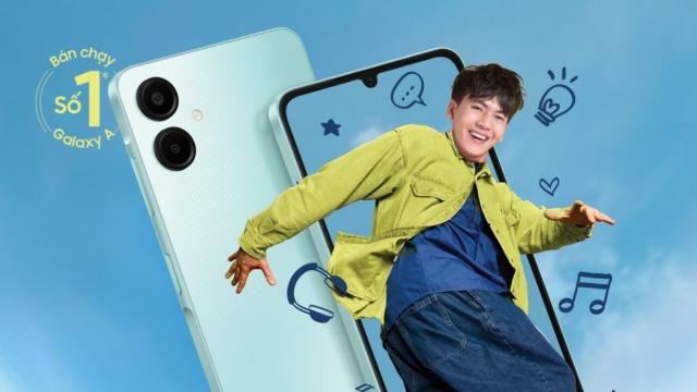 <b>Android 15 ajunge pe Galaxy A06; One UI 7 aduce funcții noi și o interfață redesenată</b>Samsung a început distribuirea actualizării One UI 7 pe bază de Android 15 pentru Galaxy A06. Vorbim despre unul dintre cele mai accesibile telefoane din portofoliul companiei sud-coreene. E prima actualizare majoră de sistem pentru acest model lansat