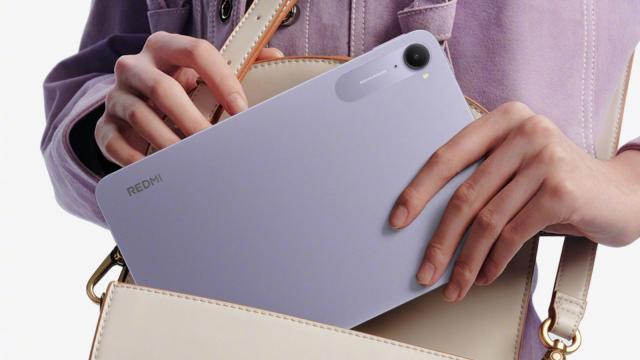 <b>Xiaomi Pad Mini va fi o tabletă compactă lansată global; Redmi K Pad rebranduit sau mai mult de atât?</b>Xiaomi Pad Mini îmi infirmă teoria cu privire la piaţa tabletelor şi anume că tabletele cu diagonală mică sunt... moarte. Poate şi pentru că iPad Mini-urile nu mai sunt lansate aşa des şi nici rivalii lor. Revenim totuşi la subiectul acestui 