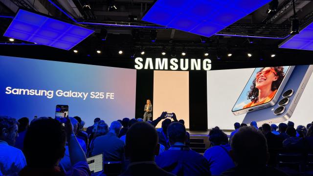 <b>Samsung a fost printre vedetele IFA 2025; premiile au vizat mai ales AI-ul din produse</b>Tocmai ne-a sosit în inbox un comunicat de presă Samsung, în care compania anunță că a fost recompensată cu 27 de distincții la IFA Innovation Awards 2025, dintre care 9 premii „Best of Innovation”. Este prima ediție în care IFA acordă oficial aceste..