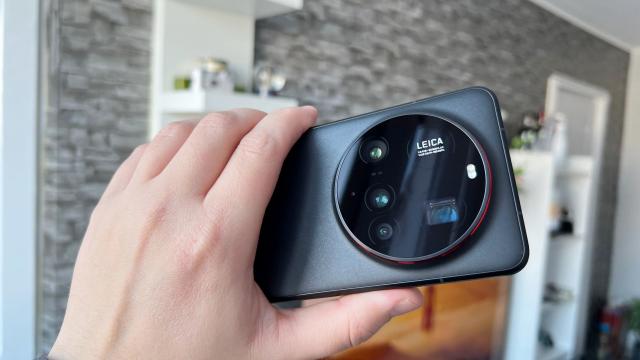 <b>Xiaomi 17 Ultra este gata de lansare chiar pe final de lună decembrie! Avem perioada exactă</b>La ultima apariție în online a lui Xiaomi 17 Ultra, aflam faptul că flagship-ul este așteptat să debuteze oficial ceva mai devreme decât predecesorul, mai precis în decembrie. Astăzi vine un leak care restrânge acest interval de lansare