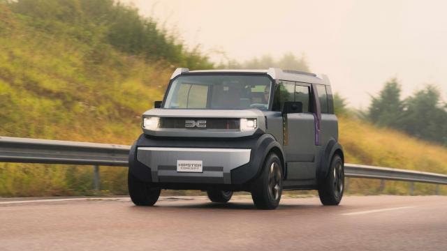 <b>Dacia Hipster inspiră Bruxelles-ul; Comisia Europeană analizează o nouă clasă de mașini mici electrice</b>Comisia Europeană ia în calcul o mișcare destul de interesantă pentru segmentul auto. Se discută zilele acestea la Bruxelles despre o nouă clasă de vehicule electrice mici, accesibile, gândită special pentru a susține industria europeană afectată 