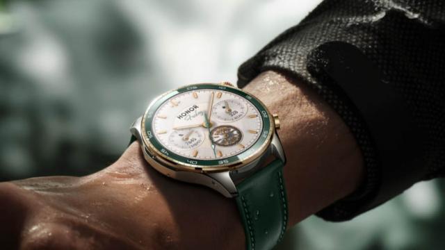 <b>HONOR nu crede în ceasurile care măsoară temperatura corporală; Iată de ce</b>HONOR a emis o părere nepopulară în ultimele zile şi anume că nu există smartwatch pe piaţa care să măsoare corect temperatura corporală. Declaraţia vine de la Guo Tongxue, Product Manager HONOR, care a partajat