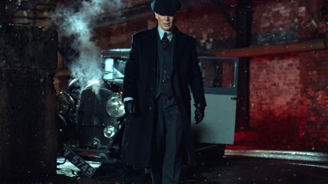 <b>Trailerul nou de la Peaky Blinders: Bărbatul Nemuritor e absolut FABULOS! (Video)</b>Se apropie momentul pe care toţi fanii Peaky Blinders îl aşteaptă: premiera primului lung metraj din această producţie, care are loc pe 20 martie 2026 pe Netflix.  Astfel, Peaky Blinders: Bărbatul Nemuritor îi vedem pe Tommy Shelby 