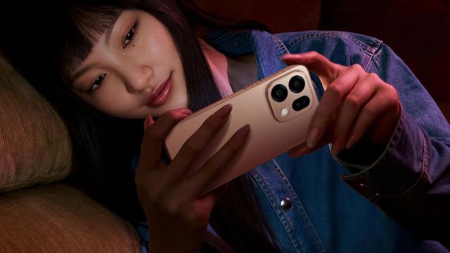 <b>OPPO lansează Find X9s și Find X9s Pro; Smartphone-uri compacte cu procesoare MediaTek de top și baterii mari, de peste 7000 mAh</b>Alături de cameraphone-ul de top Find X9 Ultra, OPPO a anunțat recent și seria Find X9s, compusă dintr-o variantă de bază și una Pro. Sunt modele ceva mai compacte ce aduc procesoare MediaTek de top, baterii mari, specificații atractive ce implică