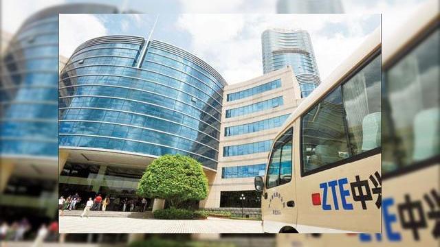 <b>ZTE dezvoltă o nouă tehnologie, vitală pentru evoluţia către conectivitatea 5G</b>Ştim că de c&acirc;ţiva ani companii precum Ericsson AB, Nokia Networks sau Huawei lucrează la dezvoltarea conectivităţii 5G. Şi alte nume sunt implicate, precum ZTE, care a &nbsp;reuşit să dezvolte o nouă tehnologie ce reprezintă o evoluţie...