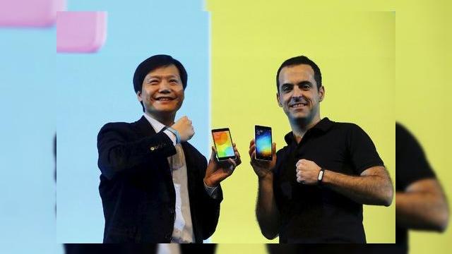 <b>CEO-ul Xiaomi, Lei Jun şi Hugo Barra au electrizat publicul din India la lansarea lui Xiaomi Mi 4i (Video)</b>Săptăm&acirc;na trecută a debutat &icirc;n India telefonul Xiaomi Mi 4i, lansat &icirc;n cadrul unui eveniment oficial, unde au participat şi Hugo Barra, dar şi CEO-ul Xiaomi, Lei Jun. Barra a fost un vorbitor excelent şi chiar a spus c&acirc;teva...