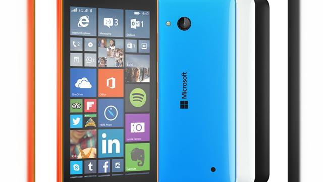 <b>Microsoft Lumia 640 și Lumia 640 XL sunt disponibile oficial în România</b>&Icirc;n cursul zilei de ieri, Microsoft a lansat pe plan local noile telefoane Lumia 640 și Lumia 640 XL, device-uri ce rulează Windows Phone 8.1 și care oferă un raport specificații-preț destul de bun. Pe l&acirc;ngă prezentarea acestor...