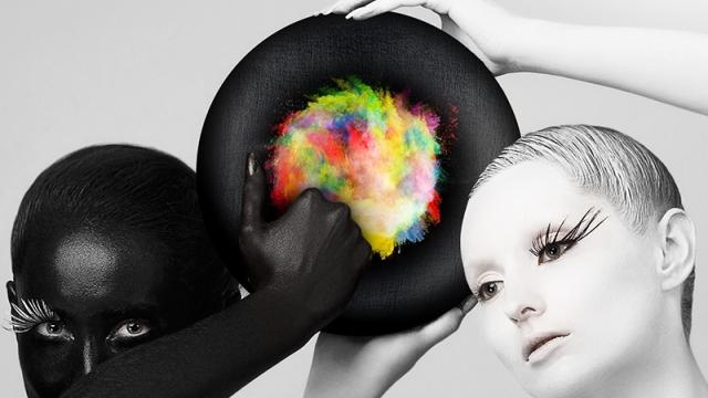 <b>Allview va lansa smartphone-ul X2 Soul Pro în parteneriat cu operatorul Digi Mobil</b>&Icirc;ncep&acirc;nd din luna mai, cei de la Allview vor da startul v&acirc;nzărilor pentru cel mai nou produs din portofoliu, și anume X2 Soul PRO. Acest device din gama Soul a fost anunțat &icirc;n martie la MWC 2015 și sosește &icirc;ntr-o...