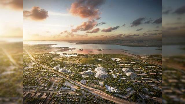 <b>Google intenţionează să construiască un sediu utopic din sticlă, dar planurile sunt stricate de LinkedIn</b>Nu doar Apple vrea să construiască un sediu futurist, se pare, pentru că şi Google are planuri similare. Marele G intenţiona să &icirc;şi plaseze campusul utopic din sticlă &icirc;n districtul North Bayshore din Mountain View, dar planurile i-au...