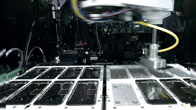 <b>"Armata de roboţi" de la Foxconn primeşte comenzi serioase de la Apple şi Xiaomi</b>Nu e nici un secret că liniile de producţie industrială au evoluat în ultimele decenii, o mare parte din munca de asamblare a unui smartphone fiind efectuată de roboţi. Foxconn are o linie de astfel de roboţi de nouă generaţie, care au...