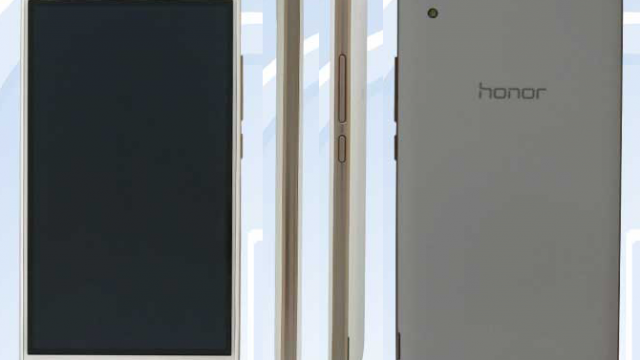 <b>Huawei Honor SCL-A00, un nou model mid-low end cu design interesant primeşte certificarea TENAA</b>Cei de la TENAA&nbsp;(Autoritatea chineză de certificare &icirc;n Telecomunicații) au avut multă treabă &icirc;n această săptăm&acirc;nă, certific&acirc;nd o serie de terminale interesante. Printre ele se numără şi modelul Huawei Honor SCL-A00,...