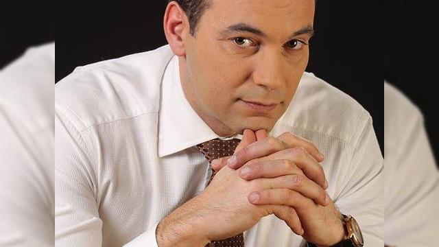 <b>Allview are de astăzi un nou director al diziviei de afaceri internaționale; e vorba de un fost șef al departamentului telecom Samsung România</b>&Icirc;n urmă cu aproximativ un an, Alexandru Munteanu făcea primii pași către o companie mare recunoscută la nivel mondial, și anume Samsung. Acest post de șef al diviziei telecom Samsung Rom&acirc;nia sosea at&acirc;t ca o mare responsabilitate,...