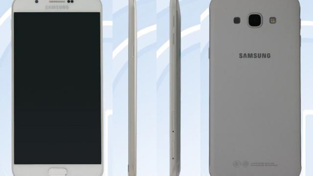 <b>Samsung Galaxy A8 este certificat de TENAA; telefon cu grosime de doar 5.94 mm</b>Iată că după lansarea noilor terminale din gama Galaxy J, sud-coreenii de la Samsung pregătesc debutul unuia dintre cele mai subțire device-uri din portofoliu, mai precis a smartphone-ului Galaxy A8. După ce anterior am văzut câteva...