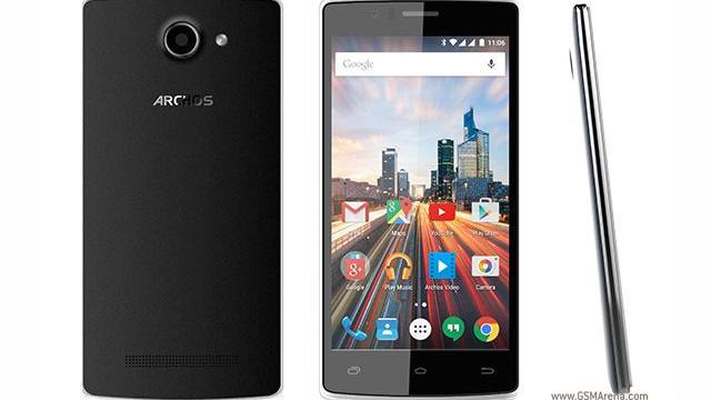 <b>Archos 50d Helium 4G este un nou telefon dual SIM cu Android 5.1, lansat la preţul de 129 dolari în SUA</b>Francezii de la Archos au lansat fără mare tam-tam smartphone-ul dual SIM 50d Helium 4G, dar nu oriunde, ci &icirc;n SUA. Acest model este unul dual SIM dual standby şi se remarcă prin preţul foarte atractiv, de doar 129 de dolari. &nbsp; Handsetul...