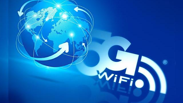 <b>5G ar putea fi standardul de conectivitate definitiv, care ar putea înlocui 4G, Bluetooth şi WiFi</b>Cunoaştem în acest moment faptul că tehnologiile 2G, 3G şi 4G sunt folosite pentru a realiza apeluri telefonice şi a trimite şi primi date. Bluetooth e folosit pentru transferuri în proximitate, iar WiFi pentru accesul la o conexiune...