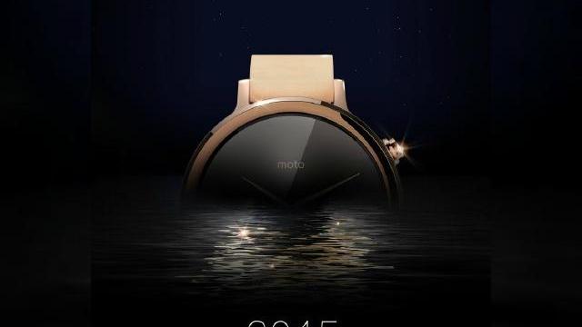 <b>Motorola Moto 360 II va fi anunţat pe 8 septembrie, în cadrul unei conferinţe Lenovo; Ar putea sosi cu un corp rezistent la apă</b>După ce am văzut c&acirc;teva randări&nbsp;cu un presupus Moto 360 2 şi cu o versiune Sport a sa, azi aflăm şi data de lansare a noului smartwatch. Lenovo a postat un teaser pe Weibo, prin care anunţa un eveniment menit să lanseze acest ceas pe 8...