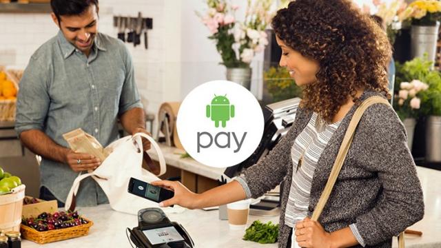 <b>Android Pay debutează astăzi, suportat pe terminalele cu NFC; Deocamdată soseşte doar în SUA!</b>Android Pay debutează astăzi pe terminalele Android cu suport NFC care se afla în SUA, în tentativa de a rivaliza cu Apple Pay şi cu Samsung Pay, care va sosi la rândul său curând. Android Pay este un soi de completare a lui...
