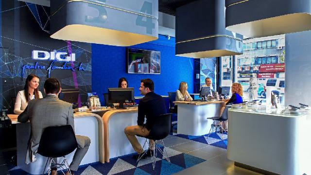 <b>RCS & RDS anunţă reducerea tarifelor abonamentului Digi Mobil Optim Nelimitat de pe 17 septembrie; Iată noile preţuri!</b>RCS & RDS a anunţat astăzi că &icirc;ncep&acirc;nd de pe 17 septembrie va reduce tarifele asociate abonamentului Digi Mobil Optim Nelimitat. Preţul abonamentului Optim Nelimitat va ajunge astfel la doar 3 euro pe lună cu TVA inclus. &nbsp; Tariful de...