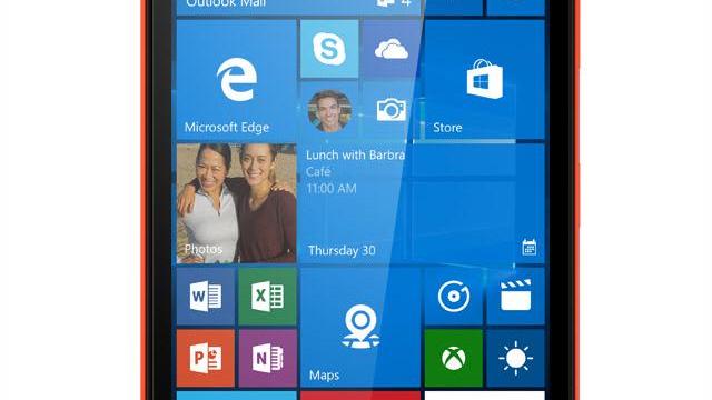 <b>Microsoft Lumia 550 îşi face apariţia în randări ce reprezintă diferite variante de culori; Îi aflăm și dotările și un posibil preț</b>Microsoft Lumia 550 a ajuns pe web, scăparea fiind una de amploare, de vreme ce include at&acirc;t detalii despre terminal, c&acirc;t şi randari cu iz oficial. E foarte posibil ca acest model să debuteze pe 6 octombrie, &icirc;mpreună cu flagshipurile...