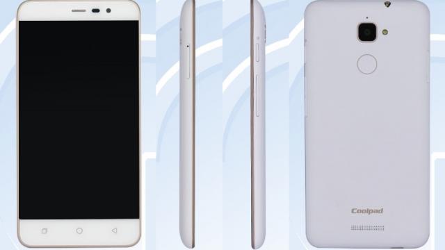 <b>Coolpad Y71 este certificat de TENAA; smartphone low-end ce vine cu scanner de amprente</b>Iată că &icirc;n 2015, scanner-ul de amprente nu mai este o dotare regăsită doar pe smartphone-urile high-end, ci și pe cele mai puțin impresionante la capitolul hardware. Coolpad ne demonstrează acest lucru, companie ce pregătește lansarea unui...