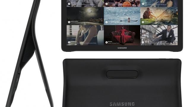 <b>Noi imagini cu tableta Samsung Galaxy View îşi fac apariţia; Mânerul este scos în evidenţă</b>Faimosul zvonac @evleaks a publicat astăzi noi imagini cu tableta Samsung Galaxy View, cea care a primit un teaser la IFA 2015 şi care e aşteptată să debuteze &icirc;n cur&acirc;nd. Produsul e menit pentru consum video şi are dotări modeste, dar...