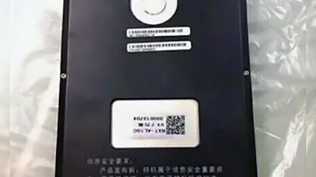 <b>Huawei Mate 8 se afișează într-o nouă fotografie; acesta va fi lansat oficial pe data de 26 noiembrie</b>Astăzi, la scurt timp de la sosirea unui teaser din partea Huawei, potrivit căruia phablet-ul Mate 8 va fi lansat oficial pe data de 26 noiembrie, iată că avem ocazia să vedem o nouă fotografie cu device-ul &icirc;n cauză. Deși acest model este...