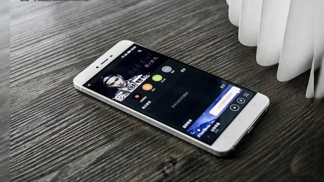 <b>Iată o serie de fotografii cu noul smartphone Gionee Elife S6, device anunțat oficial chiar ieri</b>&Icirc;n cursul zilei de ieri, compania chineză Gionee a anunțat un nou smartphone Android, și anume modelul Gionee S6 ce se face remarcat printr-un design ceva mai reușit. Deși dotările sale hardware nu impresionează, prețul de doar 266 dolari...