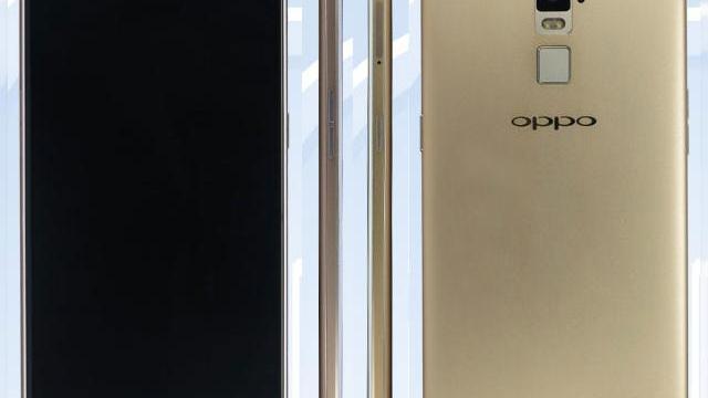 <b>Oppo R7S Plus primeşte certificarea TENAA, vine cu 4 GB RAM şi scanner de amprente</b>Oppo R7S era lansat &icirc;n octombrie şi tot atunci auzeam şi că va exista o variantă a sa upgradata, cu diagonală mai mare. Acel model e cunoscut că Oppo R7S Plus şi azi aflăm că el a primit recent certificarea TENAA, ocazie cu care &icirc;i...