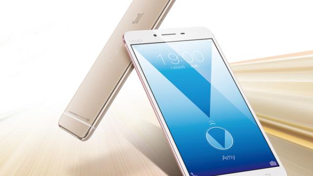 <b>Vivo dezvăluie smartphone-urile X6 și X6Plus; terminale cu 4 GB RAM, procesoare octa-core și panouri Super AMOLED</b>După o lungă perioadă în care am primit materiale teaser, dar și imagini din China, iată că astăzi cei de la Vivo dezvăluie smartphone-ul X6, device ce vine însoțit și de o variantă de tip phablet denumită X6Plus. Ambele terminale...