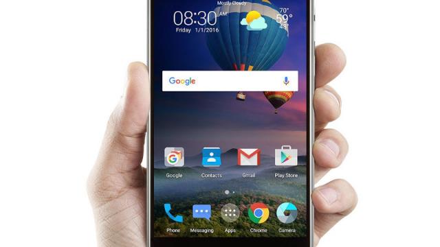 <b>CES 2016: ZTE prezintă smartphone-urile Grand X3 și Avid Plus; modele mid-range cu design interesant</b>Cu ocazia târgului CES 2016, cei de la ZTE au prezentat două noi smartphone-uri destinate publicului american, mai precis modelele Grand X3 și Avid Plus. Ambele terminale sosesc cu dotări mid-range, și cu un design destul de interesant. ...