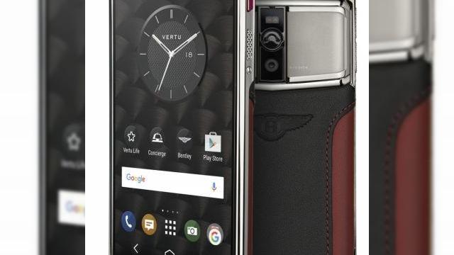 <b>Vertu Signature Touch primește o ediție exclusivistă Bentley ce costă 9000 dolari; vine cu 4 GB RAM și procesor Snapdragon 810</b>De cele mai multe ori achiziția unui flagship se dovește a fi o adevărată investiție financiară pentru majoritatea dintre noi, telefoane a căror prețuri au tot &icirc;nceput să crească &icirc;n ultimul timp. Totuși, există și un public...