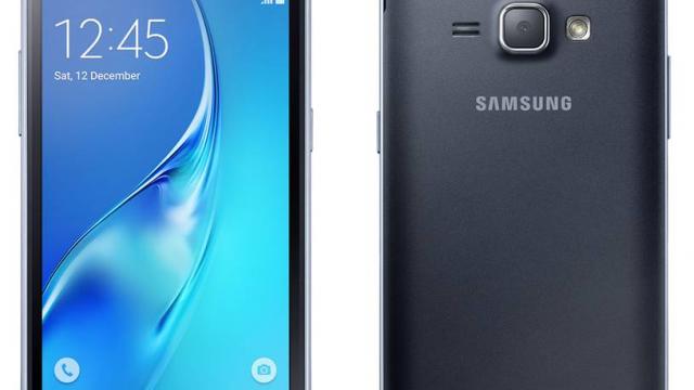 <b>Samsung Galaxy J1 (2016) îşi face apariţia în randări oficiale, nu schimbă mult față de Galaxy J1</b>Seria Galaxy J de la Samsung a început să devină mai ampla, cu denumiri că J1, J2 şi J3, apoi din nou J1, de această dată în ediţia 2016. Terminalul a primit o randare astăzi şi nu schimba foarte mult formatul de design faţă de...