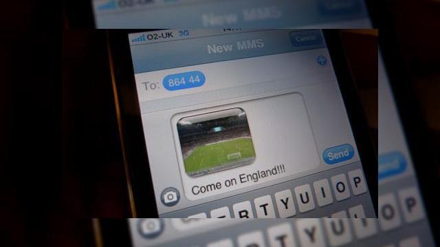 <b>MMS-urile, metoda de comunicare umbrită de Facebook și WhatsApp</b>Acum câțiva ani buni, ani în care nu existau aplicații precum Facebook Messenger sau WhatsApp, oamenii foloseau mesajele multimedia, sau MMS-uri prescurtat, pentru a face schimb de imagini, videoclipuri sau sunete. Mesajele multimedia nu au...
